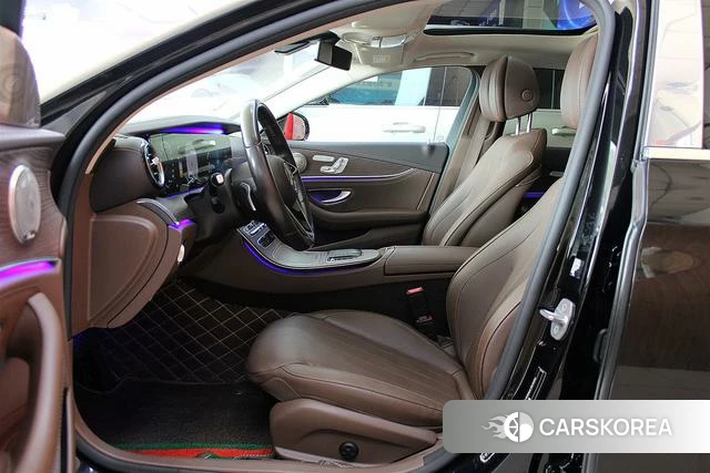Mercedes-Benz E-Class 2021 Черный из Китая, фото 4