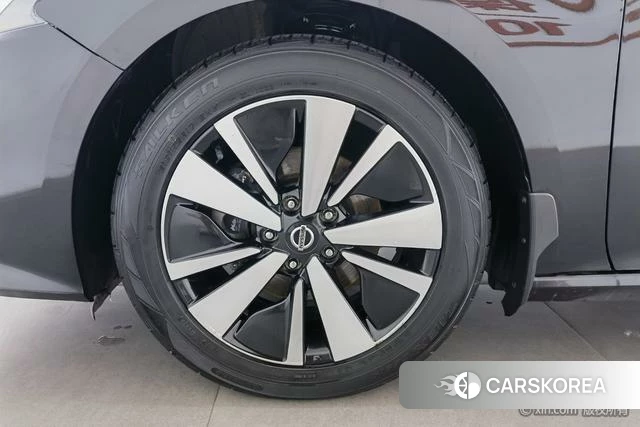 Nissan Altima 2021 Черный из Китая, фото 4