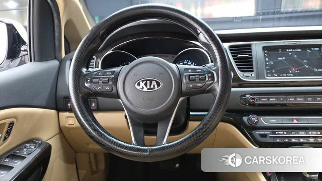 Kia The New Carnival 2018 Белый из Кореи, фото 4