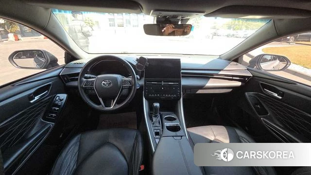 Toyota Avalon 2023 Серебристо-серый из Китая, фото 4