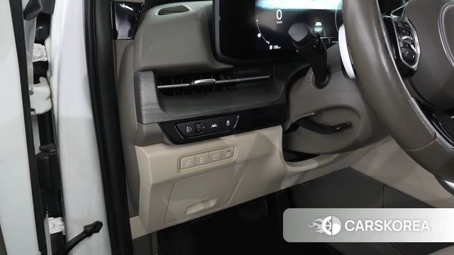 Kia Carnival 4th generation 2022 Белый из Кореи, фото 4