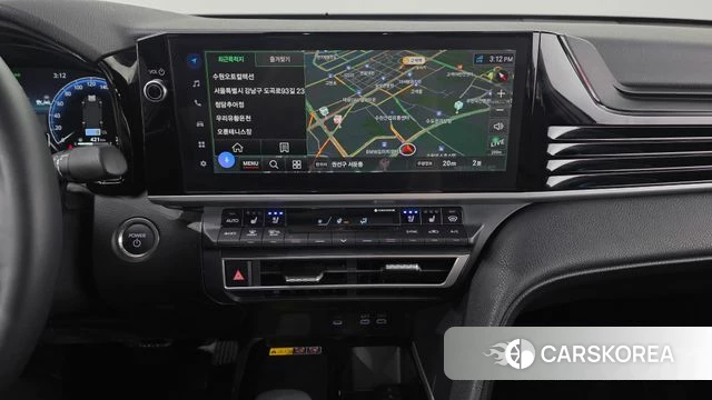 Toyota Camry (XV80) 2024 Серебряный из Кореи, фото 4