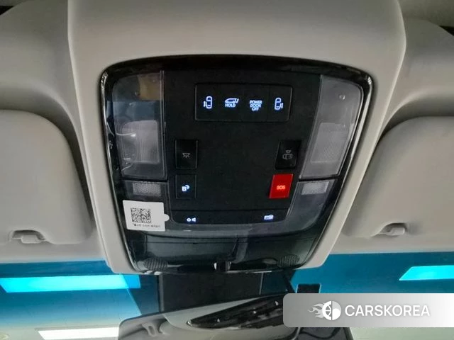 Hyundai Staria 2023 Белый из Кореи, фото 4