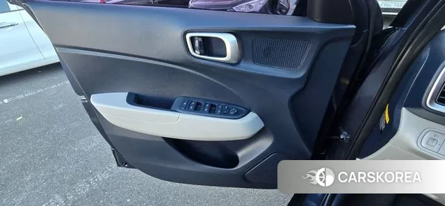 Hyundai Venue 2019 Синий из Кореи, фото 4