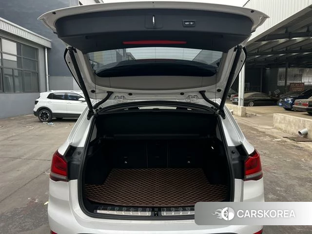 BMW X1 2023 Белый из Китая, фото 4