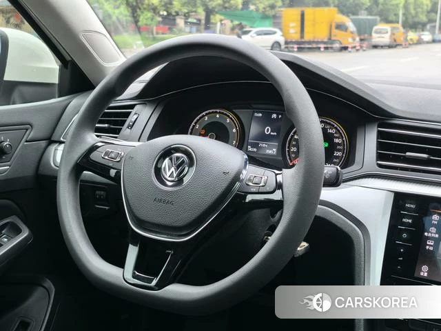 Volkswagen Lamando 2021 Белый из Китая, фото 4