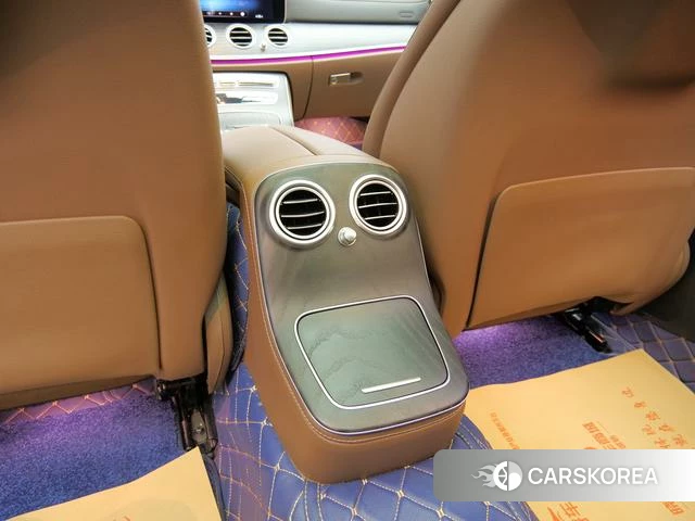 Mercedes-Benz E-Class 2021 Черный из Китая, фото 4