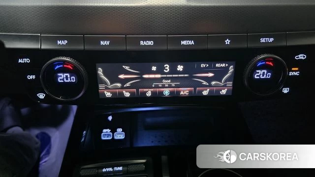 Genesis Electrified G80 (RG3) 2021 Черный из Кореи, фото 4