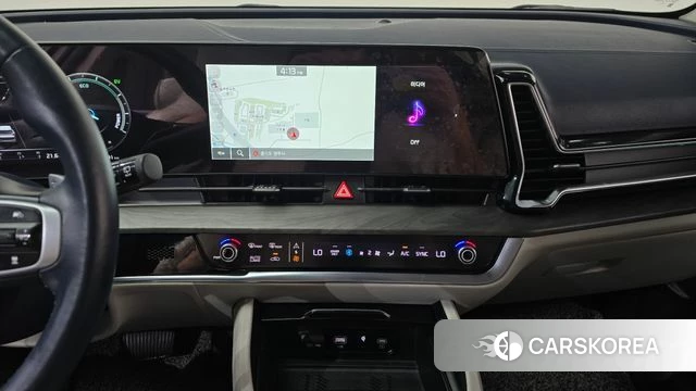 Kia Sportage 5th Generation Hybrid 2022 Белый из Кореи, фото 4
