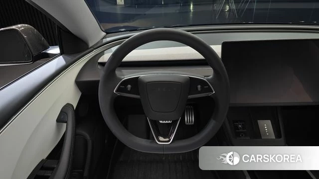 Tesla Model 3 2024 Черный из Кореи, фото 4