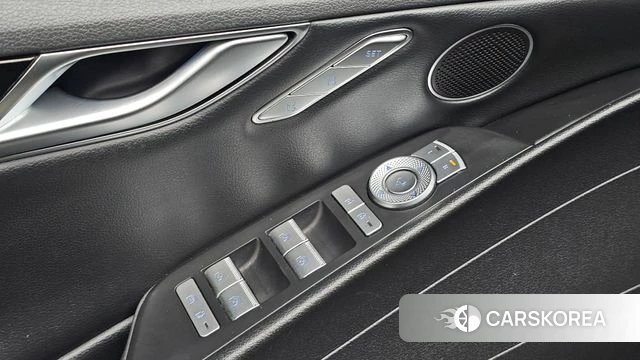 Genesis G80 (RG3) 2022 Черный из Кореи, фото 4