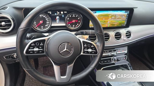 Mercedes-Benz E-Class W213 2019 Белый из Кореи, фото 4