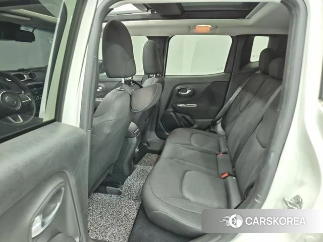 Jeep Renegade id 4952088 из Кореи 4