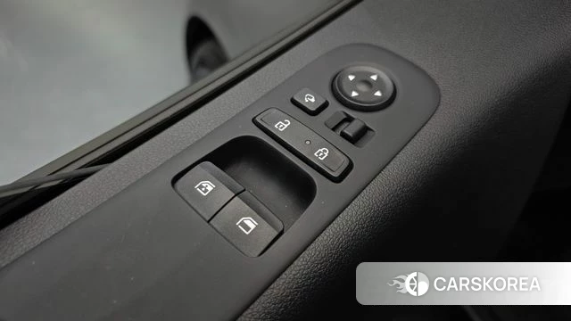 Hyundai Staria 2024 Серебряный из Кореи, фото 4