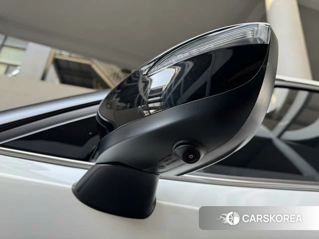 Mazda CX-4 2023 Белый из Китая, фото 4
