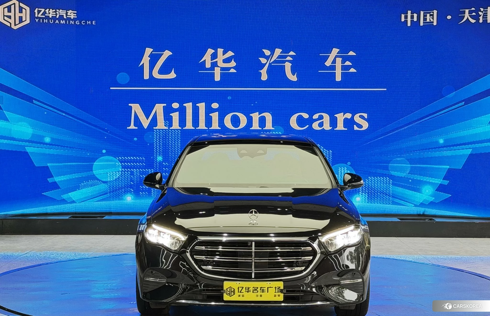 Mercedes-Benz E-Class 2023 Черный из Китая, фото 4