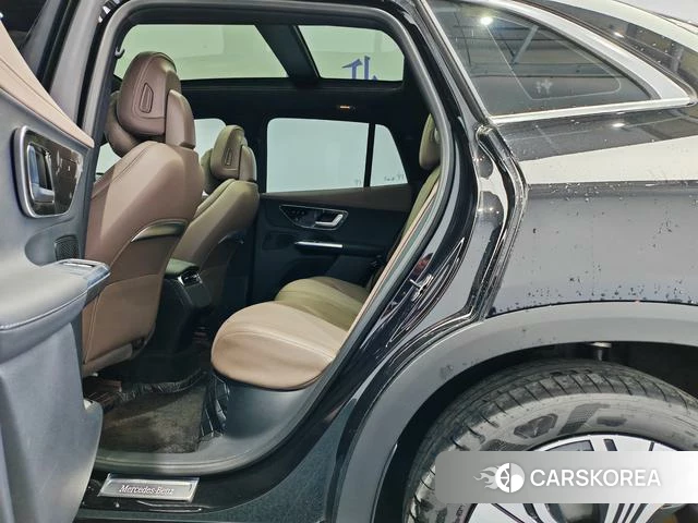 Mercedes-Benz EQE 2024 Черный из Китая, фото 4