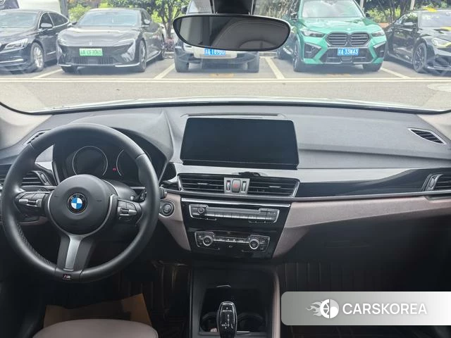 BMW X1 2023 Белый из Китая, фото 4
