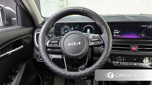 Kia The New Seltos 2022 Серый из Кореи, фото 4