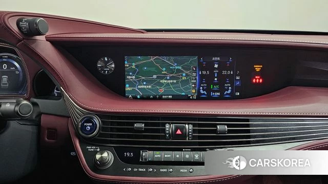 Lexus LS500h 5th generation 2018 Черный из Кореи, фото 4