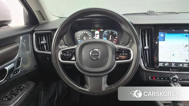 Volvo V90 Cross-Country 2018 Белый из Кореи, фото 4