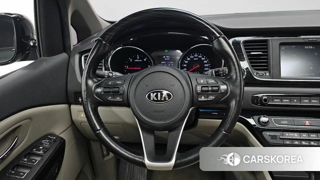 Kia The New Carnival 2019 Серый из Кореи, фото 4