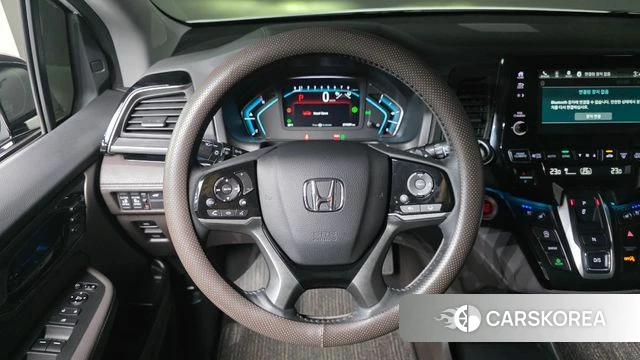 Honda Odyssey 2023 Белый из Кореи, фото 4