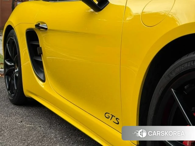 Porsche 718 Boxster 2018 Желтый из Кореи, фото 4