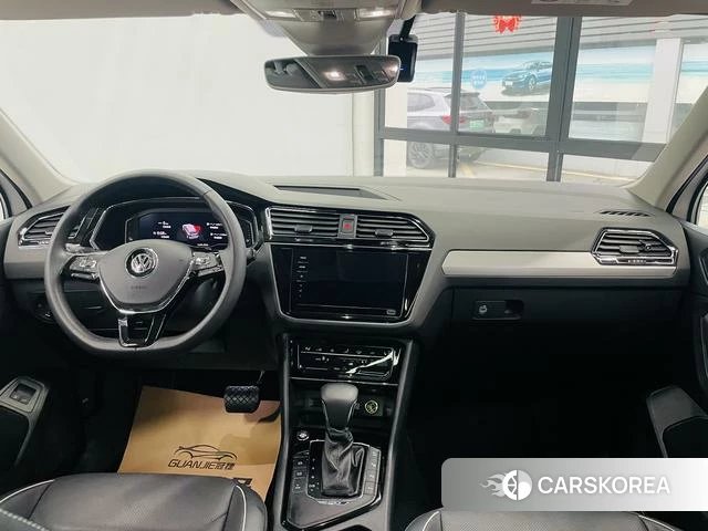 Volkswagen Tiguan L 2020 Белый из Китая, фото 4