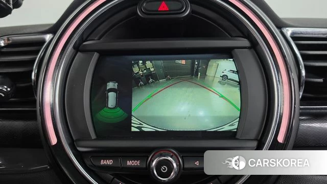 Mini Cooper Clubman 2021 Серебристо-серый из Кореи, фото 4