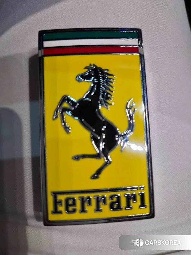 Ferrari 296 GTS id 5045677 из Кореи 4