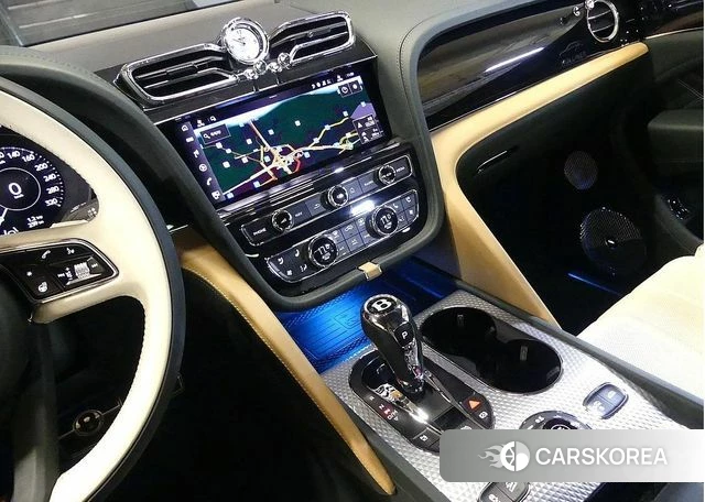 Bentley Bentayga 2026 Темно-зеленый из Кореи, фото 4