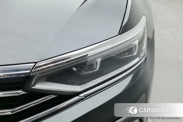 Volkswagen Magotan 2023 Черный из Китая, фото 4