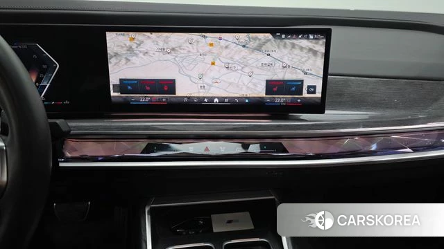 BMW 7 Series (G70) 2023 Черный из Кореи, фото 4