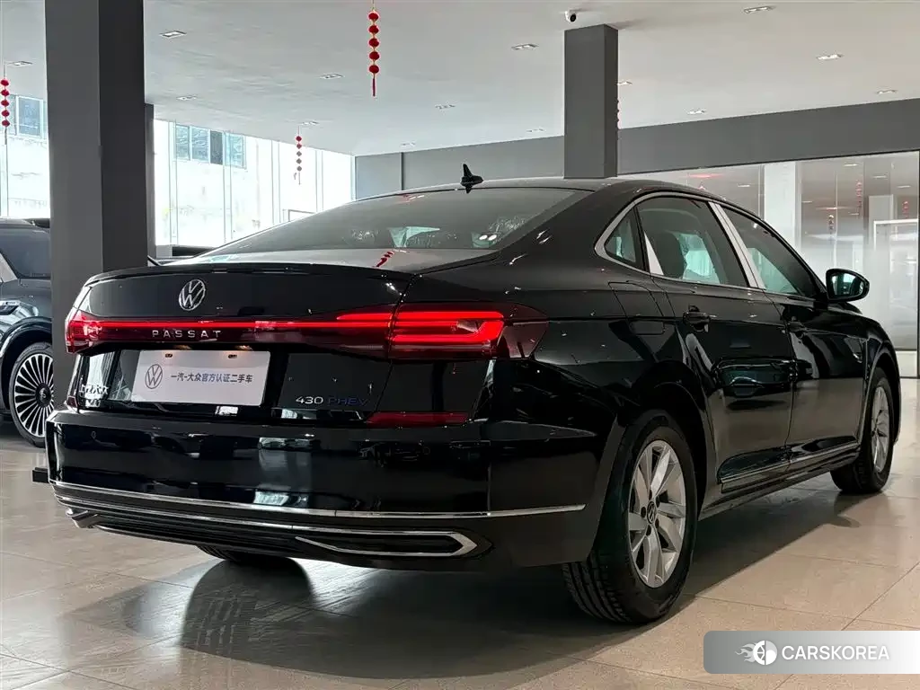 Volkswagen Passat 2025 Черный из Китая, фото 4