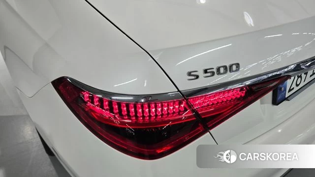 Mercedes-Benz S-Class W223 2023 Жемчужный цвет из Кореи, фото 4