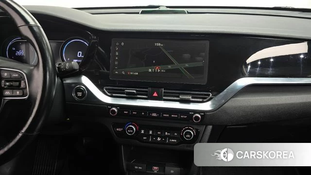 Kia Niro Plus 2022 Белый из Кореи, фото 4