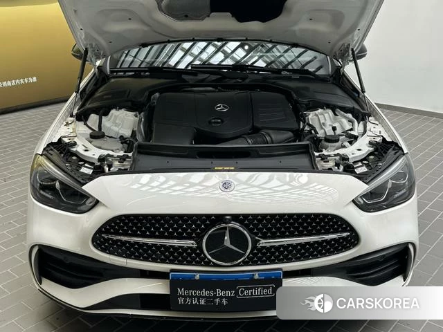 Mercedes-Benz C-class 2024 Белый из Китая, фото 4