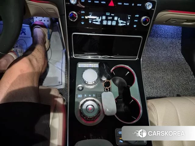 Genesis GV80 2024 Серый из Кореи, фото 4