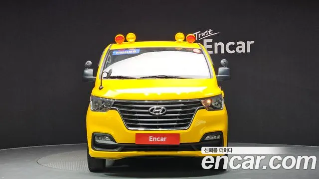 Hyundai The New Grand Starex 2018 Желтый из Кореи, фото 4