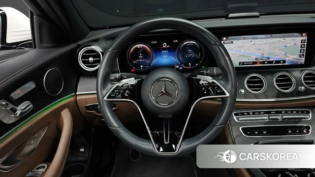 Mercedes-Benz E-Class W213 2023 Белый из Кореи, фото 4