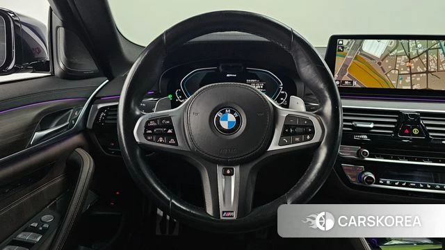 BMW 5 Series (G30) 2021 Черный из Кореи, фото 4