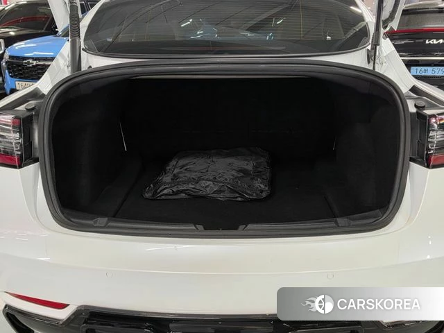Tesla Model 3 2021 Белый из Кореи, фото 4