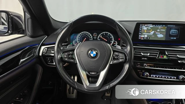 BMW 5 Series (G30) 2018 Черный из Кореи, фото 4