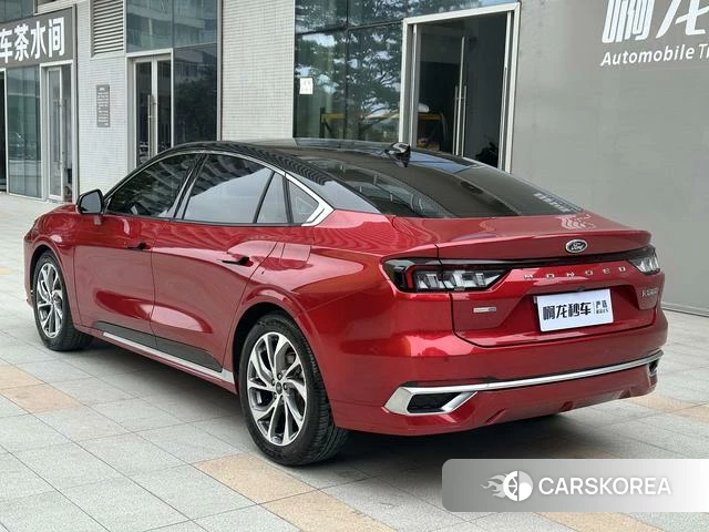 Ford Mondeo 2022 Красный из Китая, фото 4