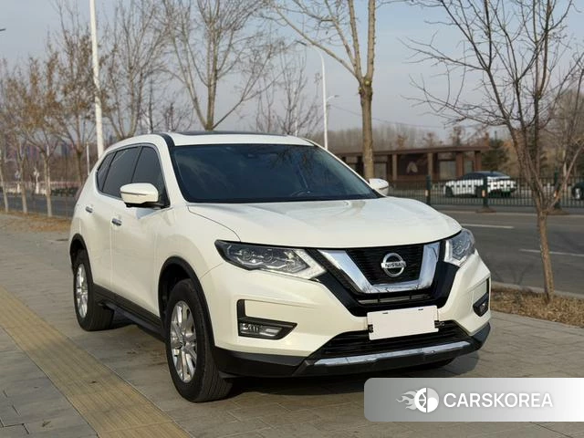 Nissan X-Trail 2022 Белый из Китая, фото 4
