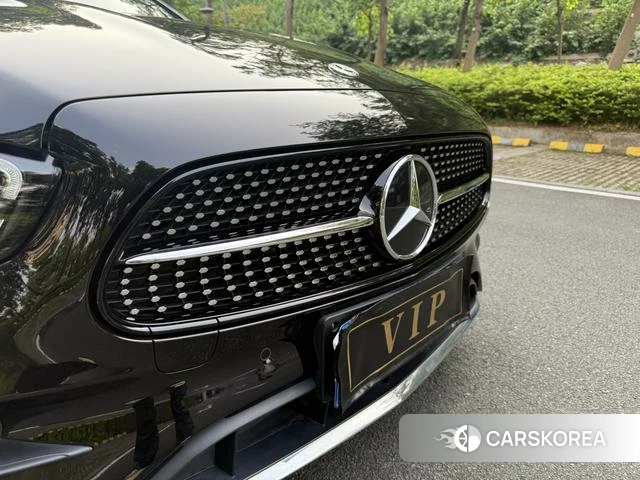 Mercedes-Benz E-Class 2021 Черный из Китая, фото 4