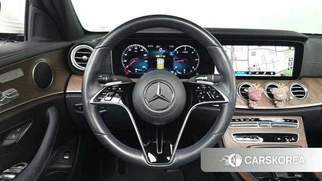 Mercedes-Benz E-Class W213 2021 Белый из Кореи, фото 4