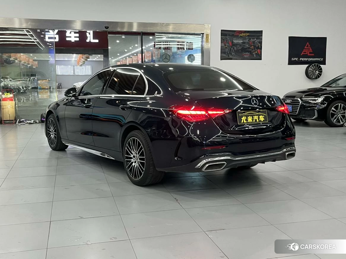 Mercedes-Benz C-class 2023 Зеленый из Китая, фото 4