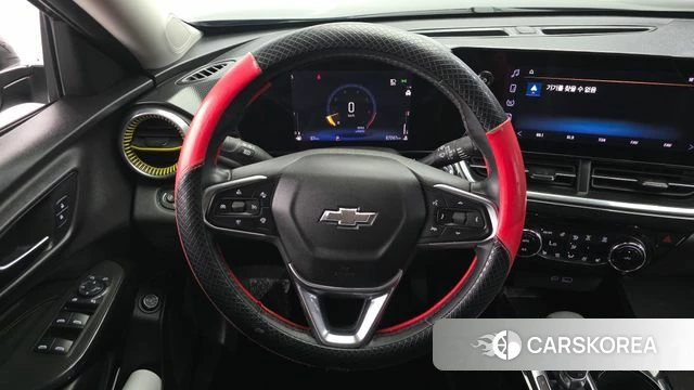 Chevrolet (GM Daewoo) Trax Crossover 2024 Черный из Кореи, фото 4